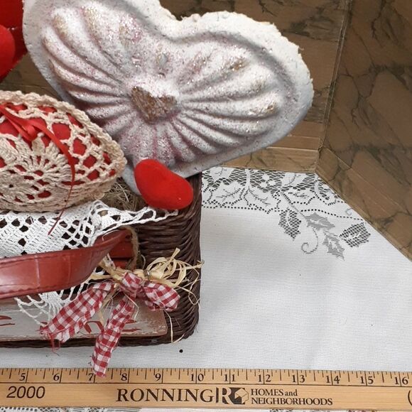 Hand made" Be Mine" basket vintage stick heart, paper mache heart, & red heart. - Picture 6 of 6